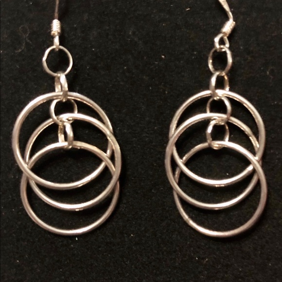 Earrings - Picture 2 of 3